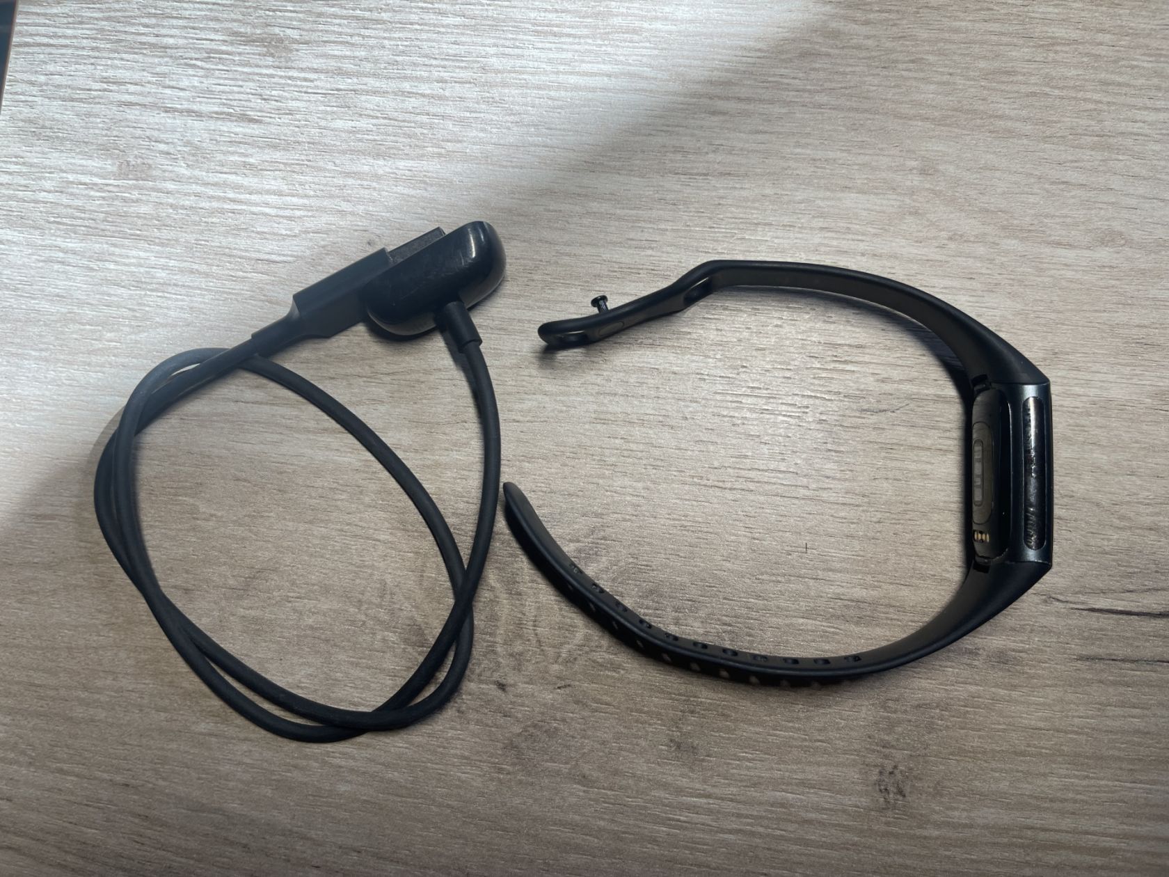 смарт годинник Fitbit charge 5 - фото фото фото 0