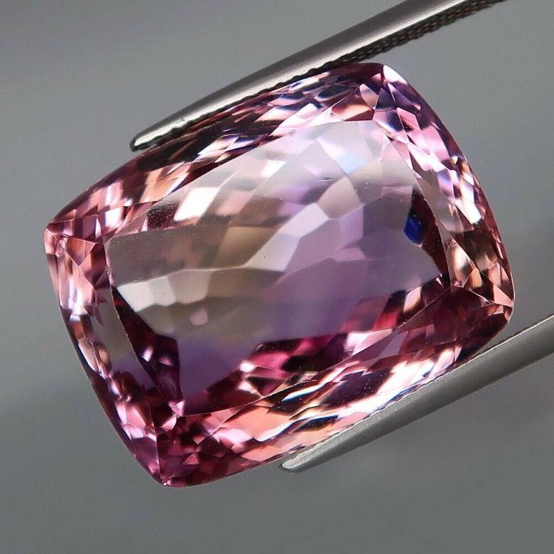 Аметрин  34.14  Ct   20.9 X 16.5 X 13 mm - фото фото фото 0