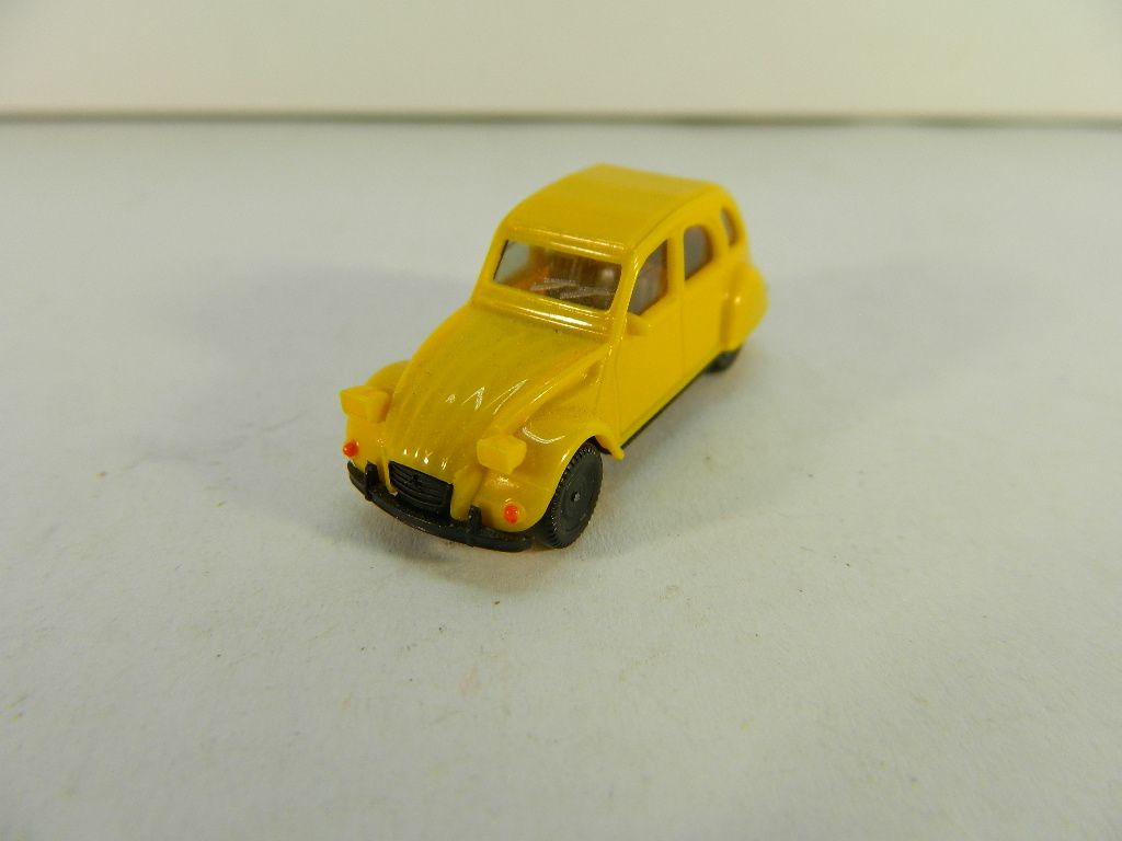 Автомобиль CITROEN 2 CV. HERPA 1:87 H0  (11721) . - фото фото фото 0