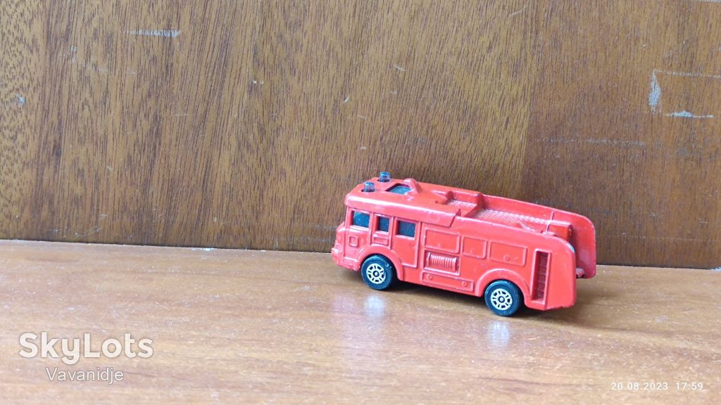 Corgi Juniors ERF Fire Tender made in Great Britain - фото фото фото 5