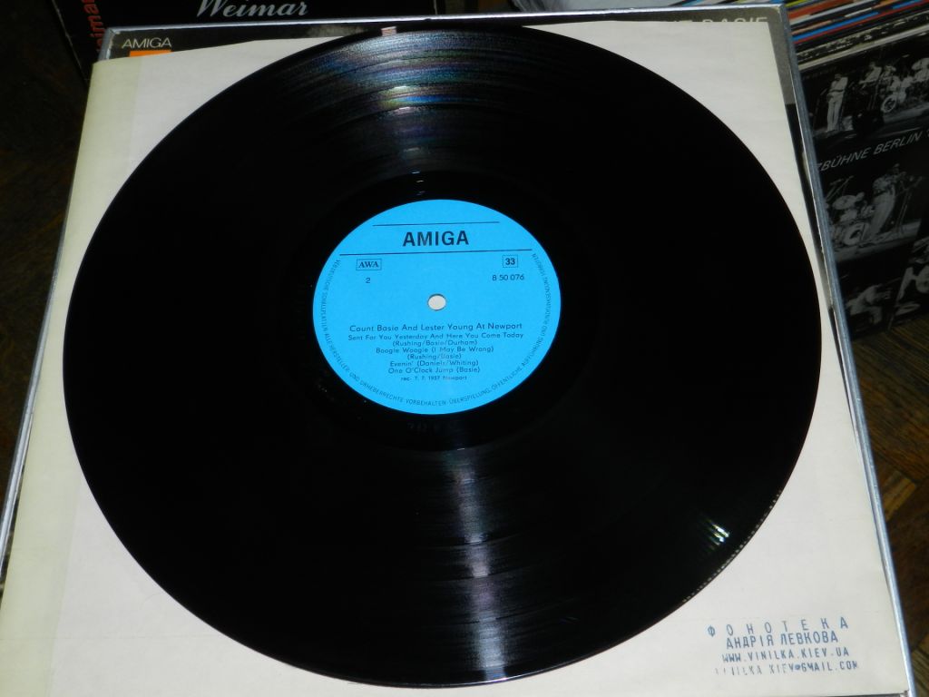 LP  AMIGA JAZZ - Count Basie and Lester Young at Newport - фото фото фото 1
