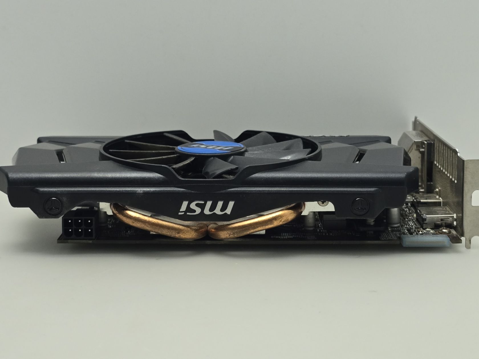 Відеокарта MSI Radeon R7 260 1GB  (GDDR5,128 Bit,HDMI,PCI-Ex,Б/у) - фото фото фото 2
