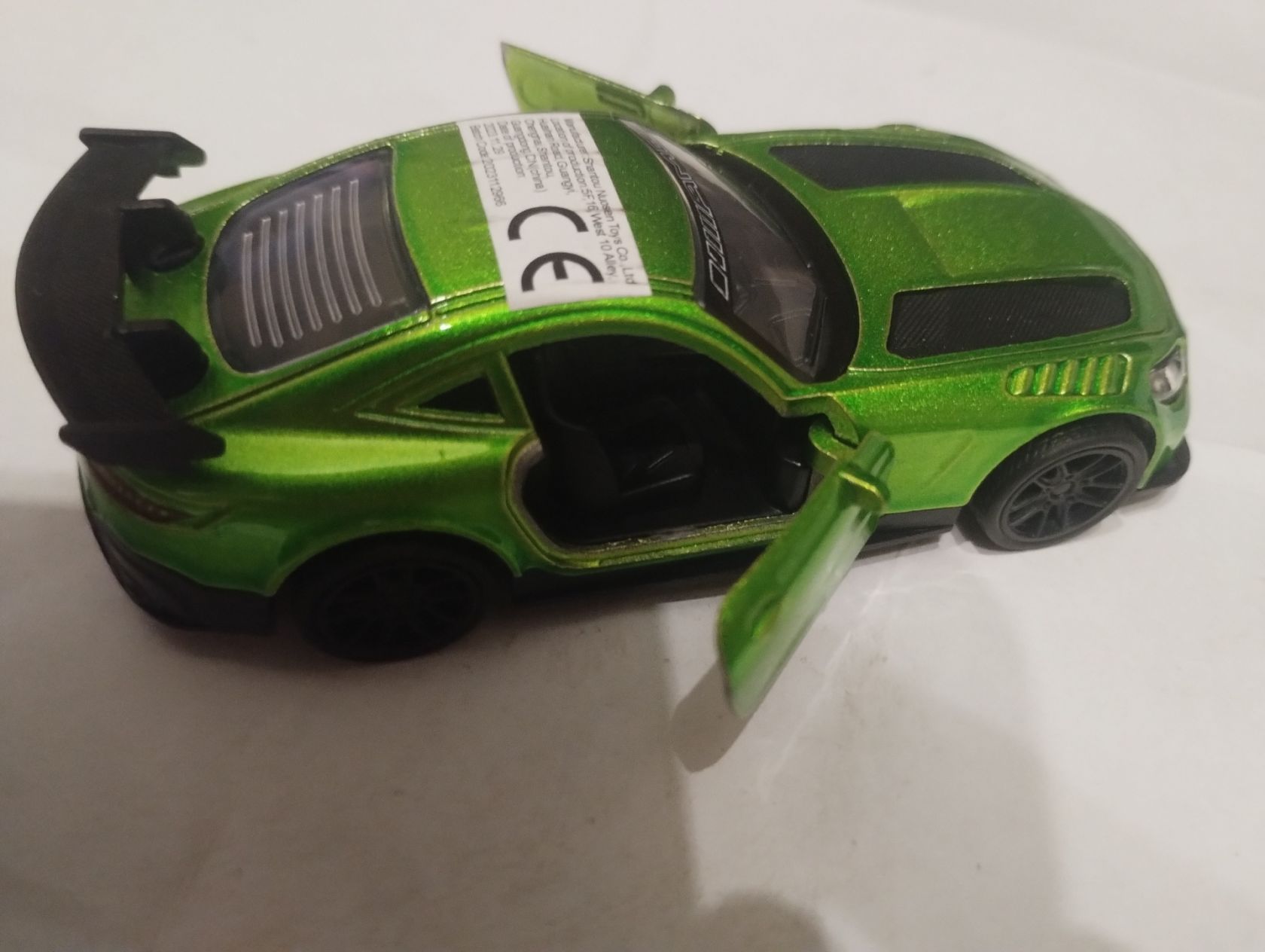 Іграшкова металева машинка, колекційна,модель спорткар Mercedes-AMG GT    (зеленого цвета)    , розмір 1/36 - фото фото фото 7
