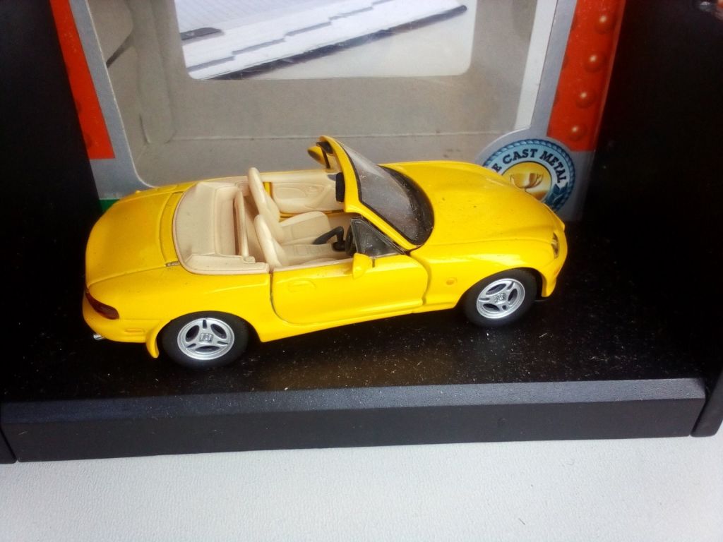 Mazda MX-5 Cararama 1:43 Hongwell - фото фото фото 1