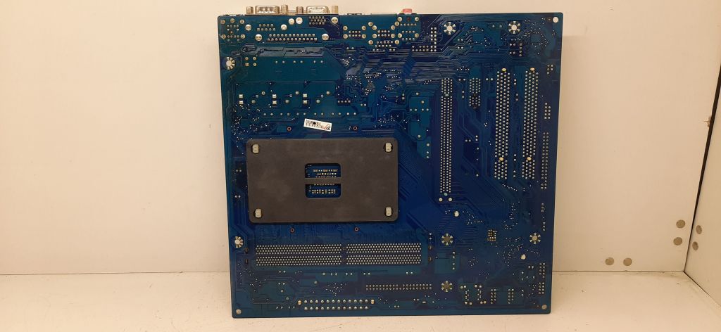 Материнская плата GIGABYTE GA-M61PME-S2 Socket AM2 plusMicroATX 2x DDR2 - фото фото фото 1