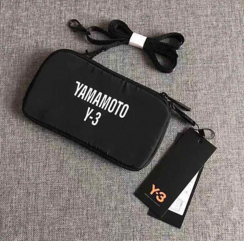 Міні-сумка y-3 ch2 gfx pouch bag yohji yamamoto - фото фото фото 0