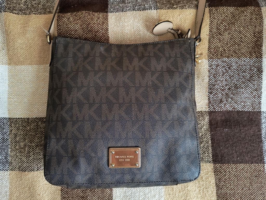 Сумка наплічна Michael Kors Jet Set Travel Messenger Bag - фото фото фото 1