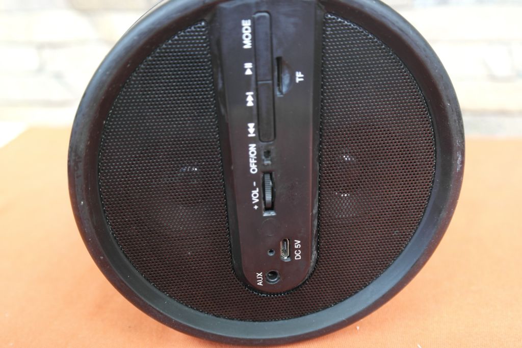 Bluetooth колонка RED5 He Sound Tube Brown - фото фото фото 5