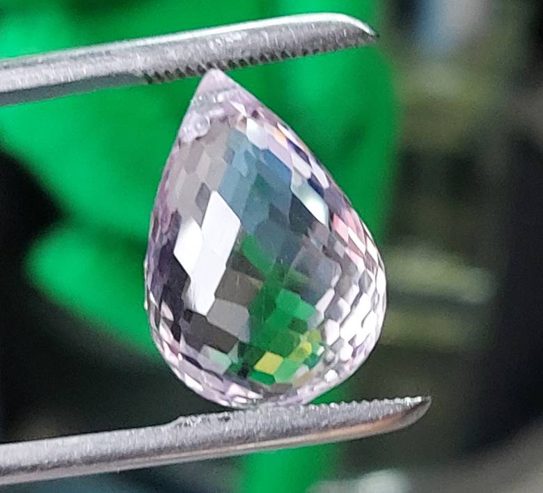 Аметист бриолет  22.24 ct  20.х14.3х12.7 mm - фото фото фото 3