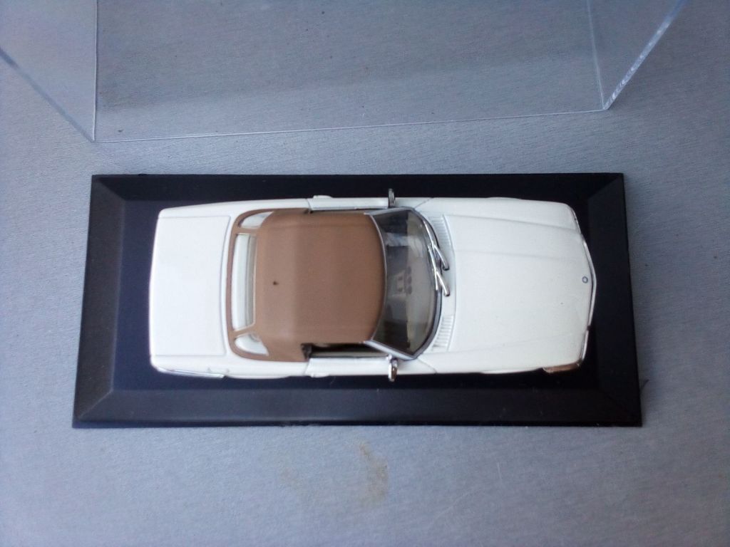 1/43 Minichamps Mercedes-Benz 350 SL Cabriolet  (R107) - фото фото фото 2