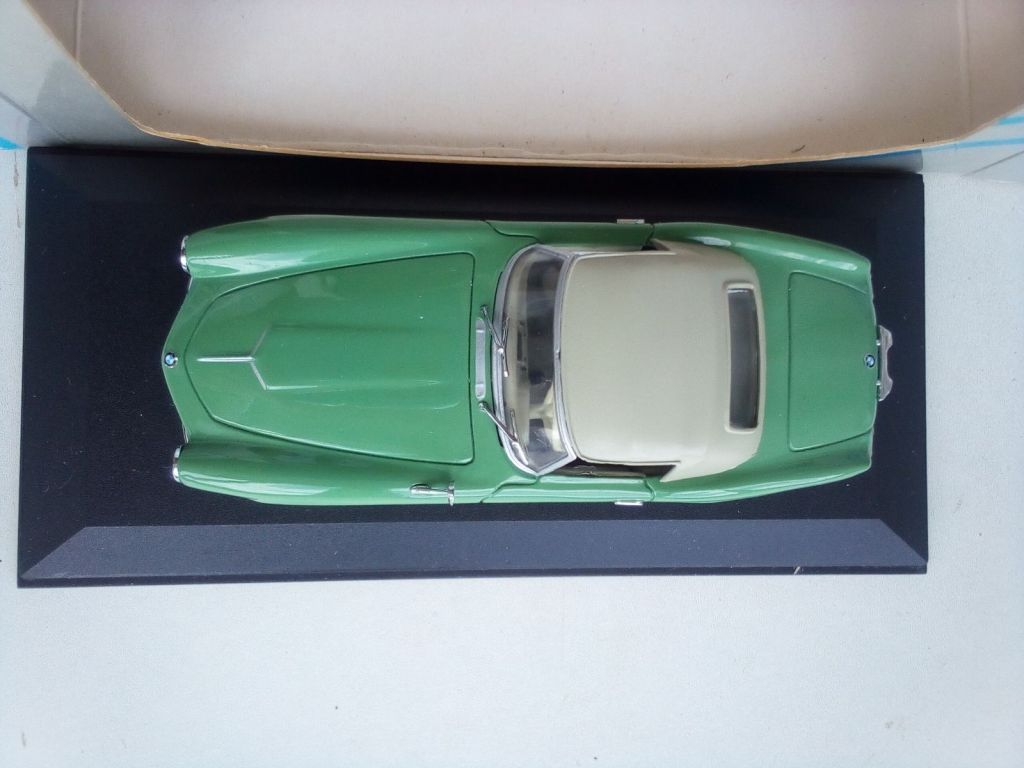 1/43 Minichamps BMW 507 Cabriolet Soft Top - фото фото фото 7