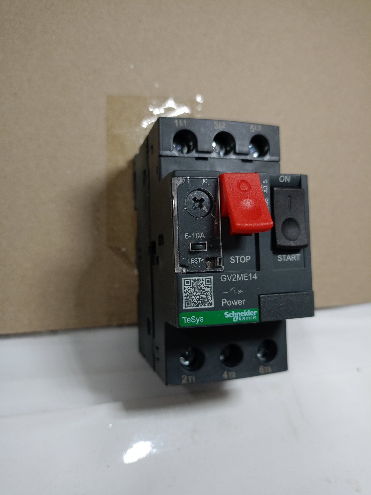 43921  Автоматический выключатель Schneider Electric GV2ME14 - фото фото фото 1