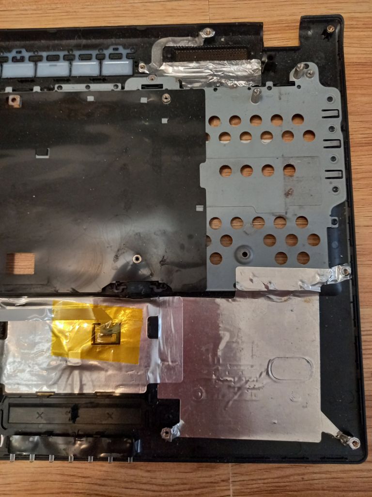 Топкейс середня частина MSI MS-16GA - фото фото фото 3