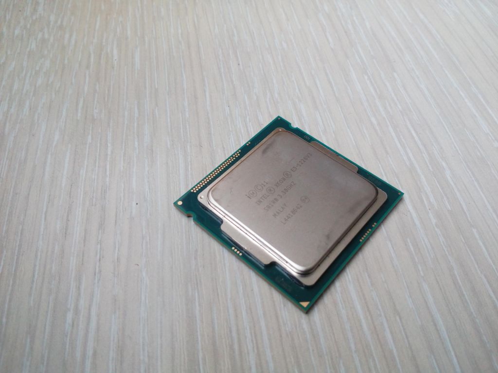 Процесор Intel Xeon E3-1226 v3 та інші - фото фото фото 0