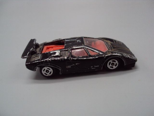 Машинка модель Lamborghini Countach Hong Kong черный ламборгини гонконг №18917 - фото фото фото 6