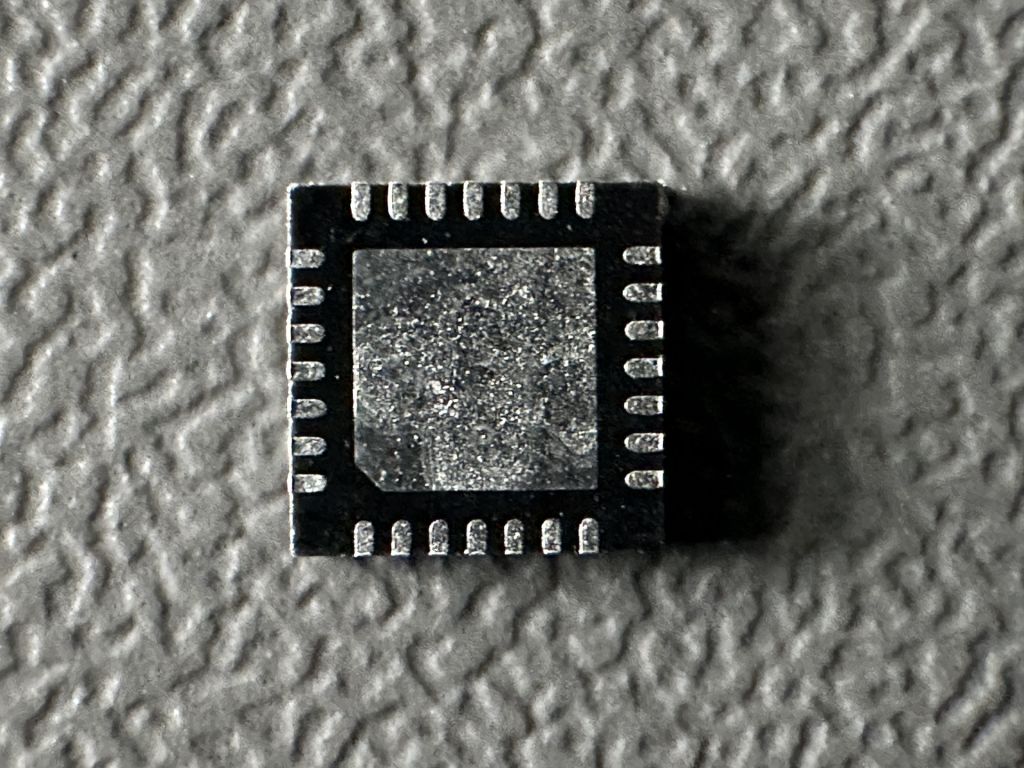 Мікросхема Texas Instruments BQ24777 Original - фото фото фото 2