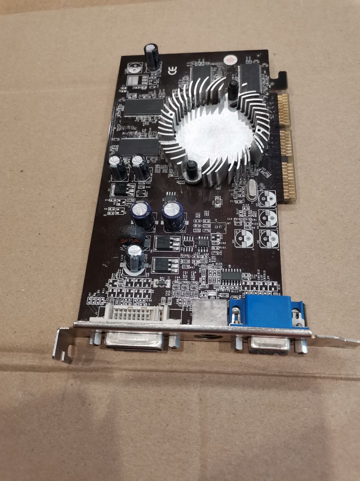 Видеокарта ATI Radeon 9600 PRO AGP 8x - фото фото фото 0