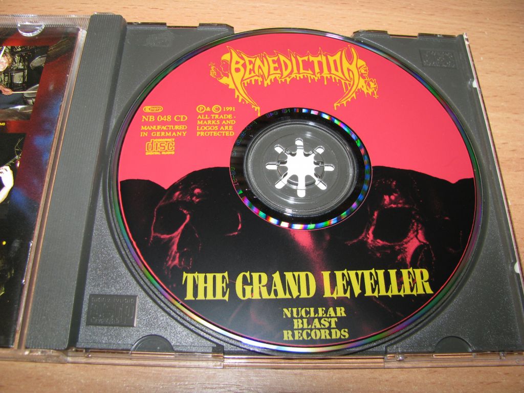 BENEDICTION - The Grand Leveller    (1991 Nuclear Blast 1st press) - фото фото фото 2