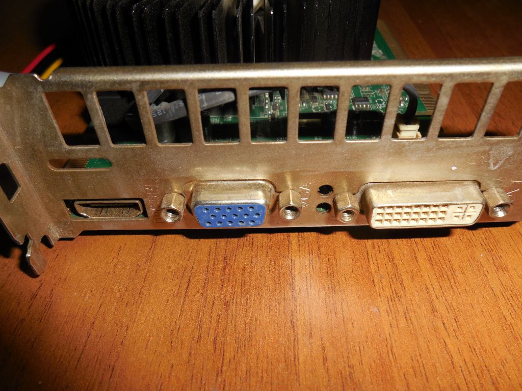 ASL GTX550Ti 1Gb DDR5    (192bit) - фото фото фото 2