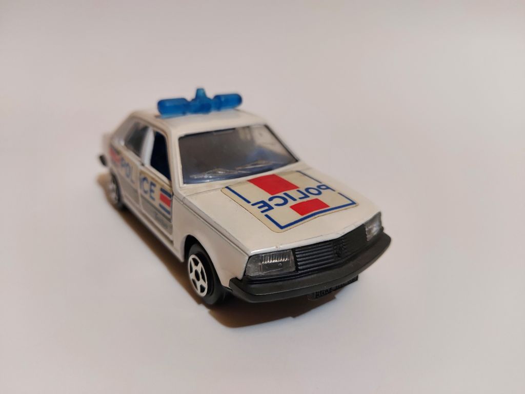 Norev 1:43 Renault 18 TL "Police" - фото фото фото 5