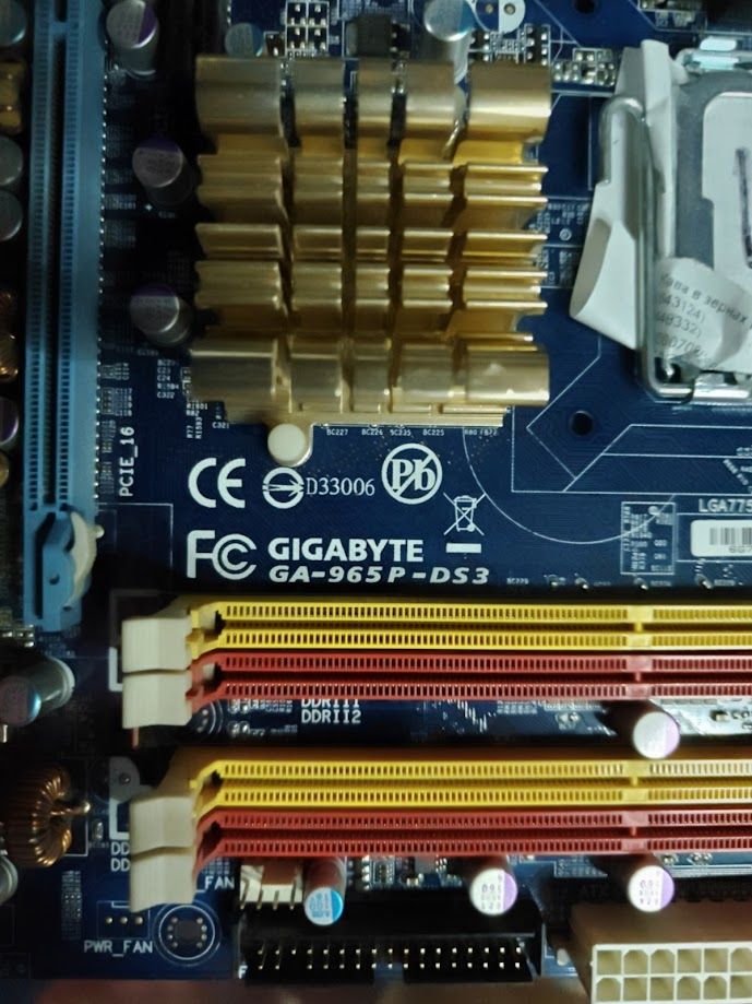 Мат. плата Gigabyte GA-965P-DS3 rev3.3 Socket 775 965P, PCI-Ex16 ATX 4DDR2 № 261702201 - фото фото фото 1
