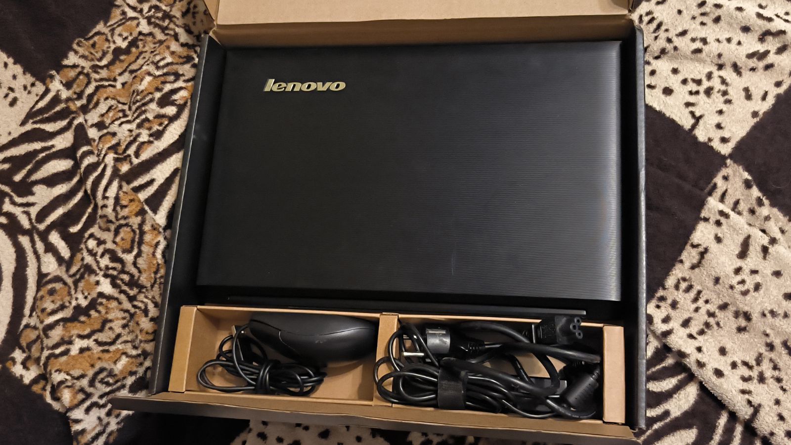 Ноутбук Lenovo B560 i3- M380 - фото фото фото 7