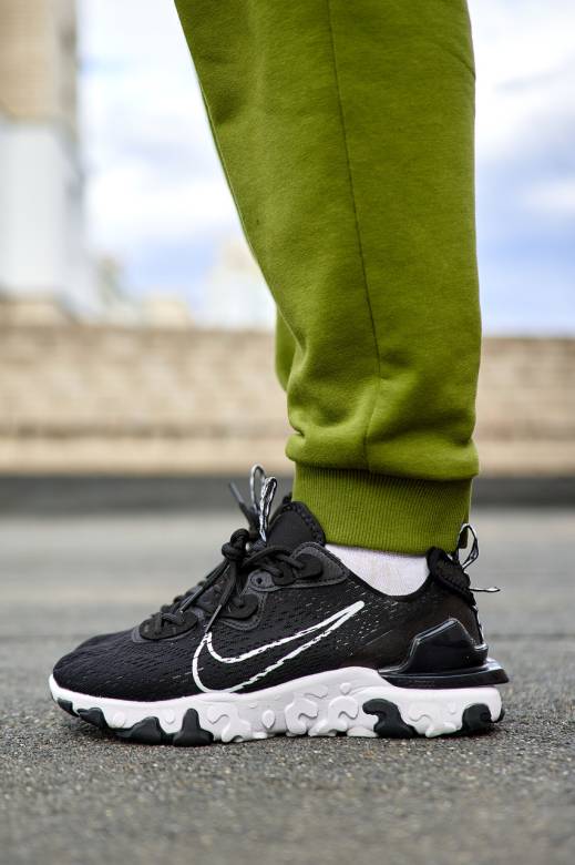 Nike React Vision Black White 42 - фото фото фото 0