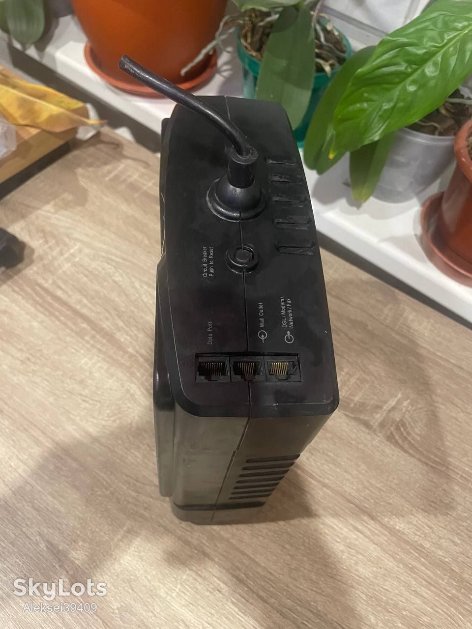 Джерело безперебійного живлення        (ИБП) APC Back-UPS ES 550VA / 330W        (BE550G-RS) - фото фото фото 2