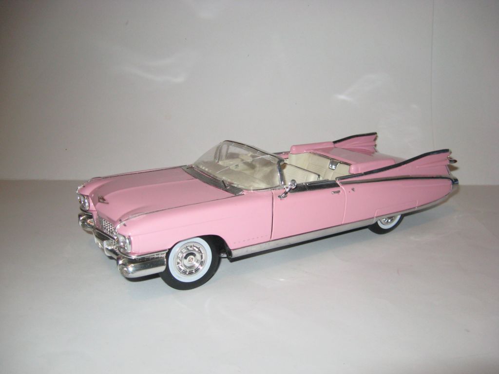 Модель машинка Cadillac Eldorado Biarritz     (1959) Maisto 1:18 - фото фото фото 0
