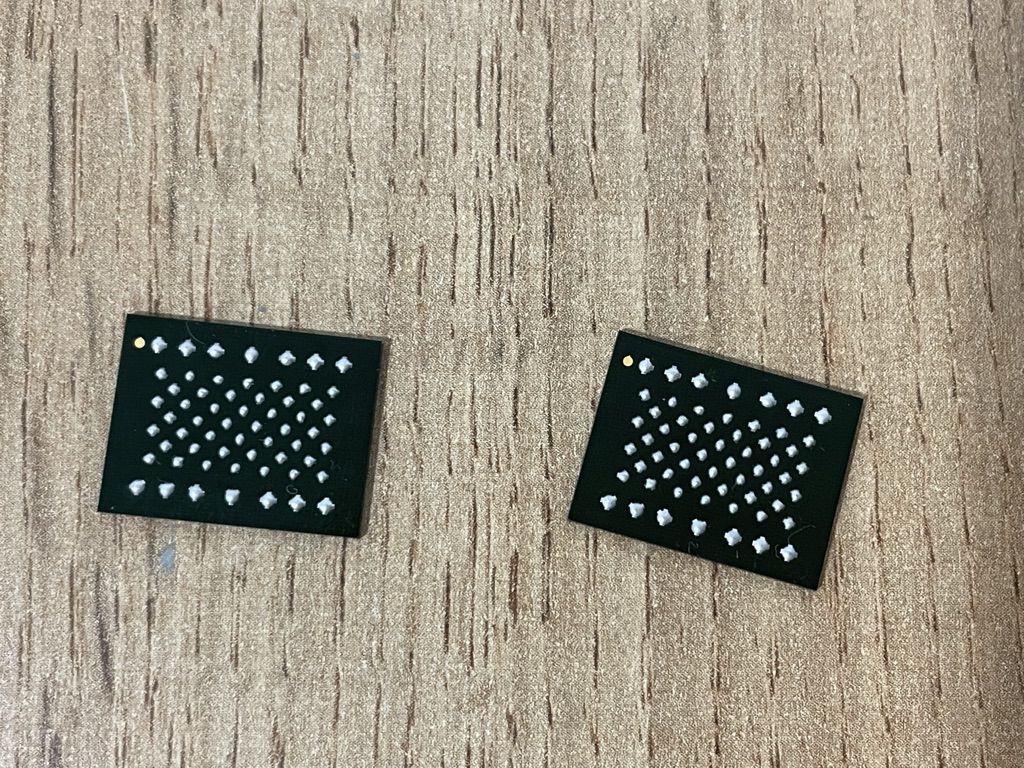 SSD накопичувач Toshiba TH58TFT0DFKLAVF Original - фото фото фото 4