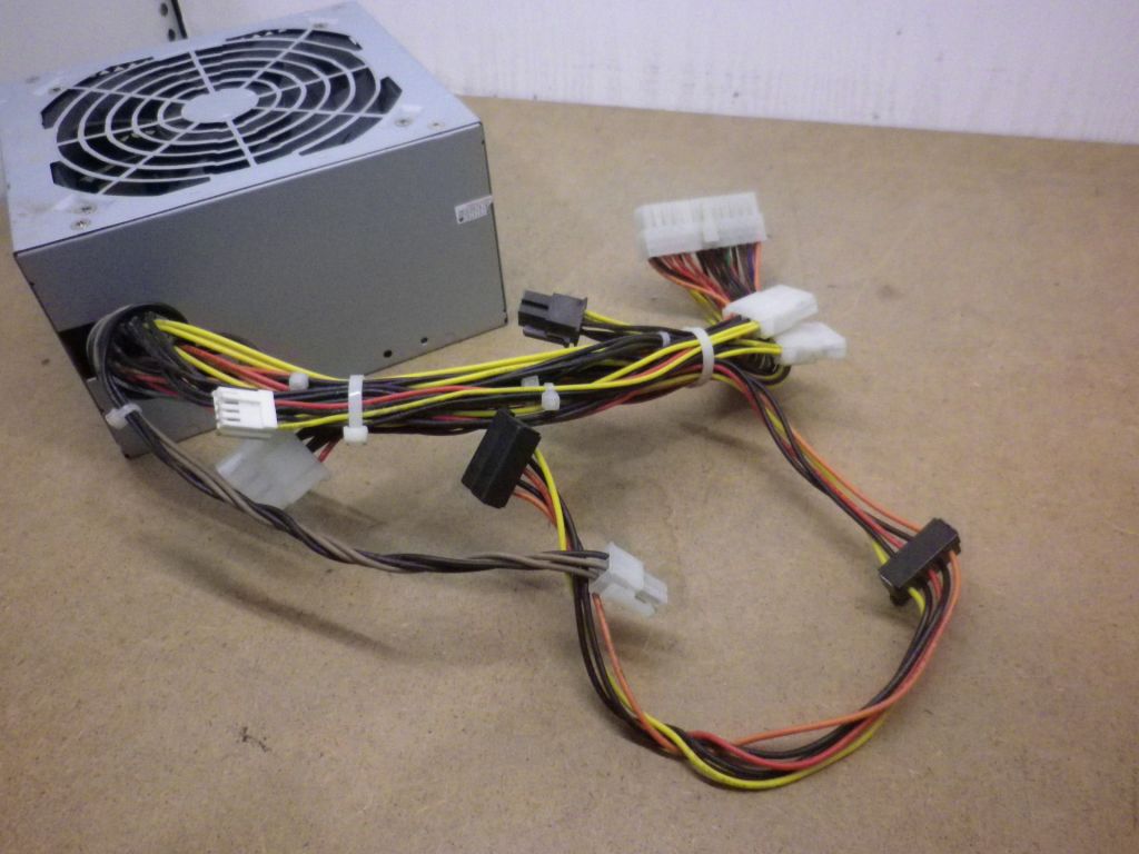Б/У Блок живлення Vento model: ATX-450D/450W/120FAN/ATX:24/CPU:4/sata:2/molex:3/ PCI:6pin код Б171 - фото фото фото 4