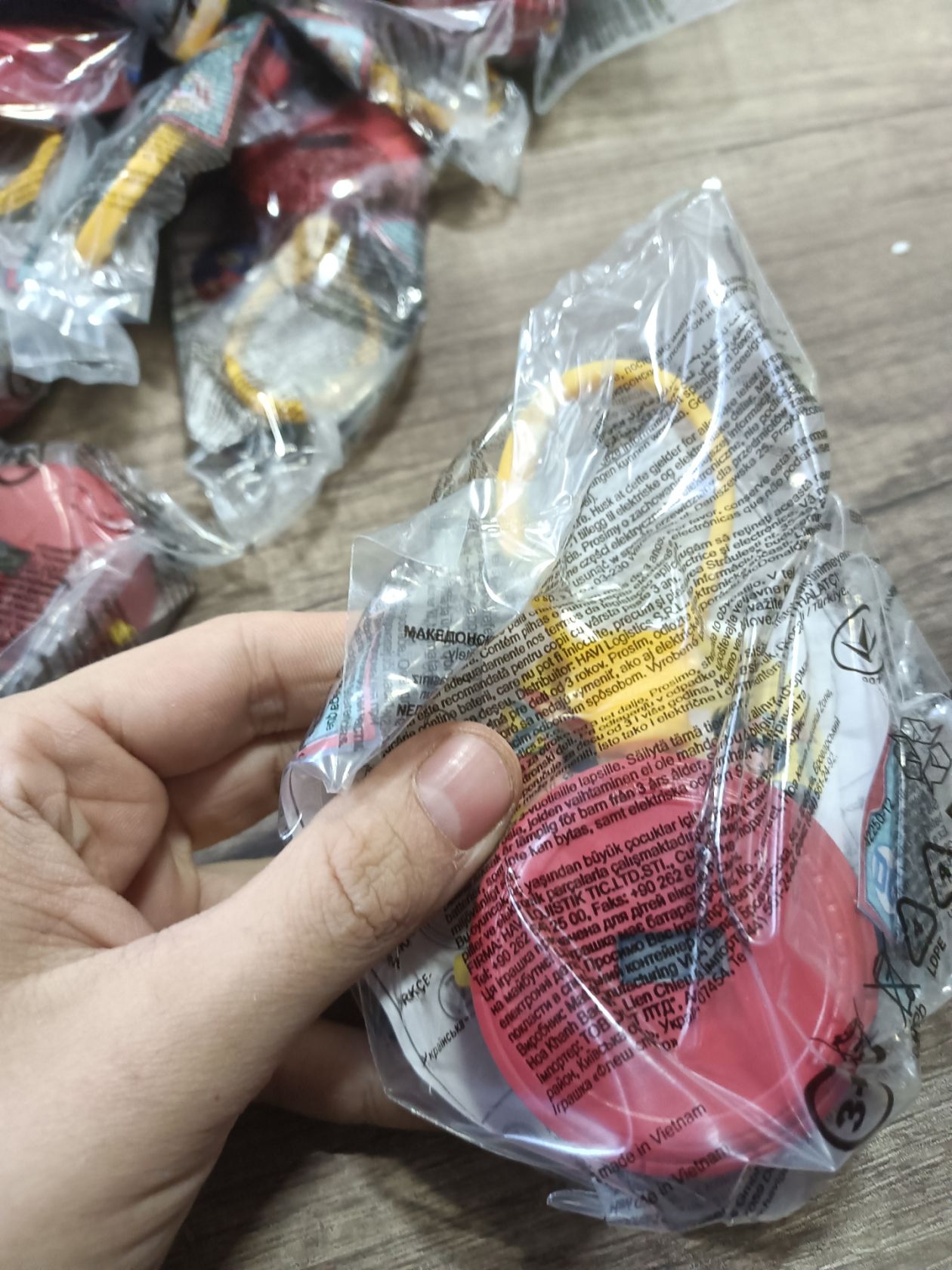 Лот іграшок McDonald's Happy Meal Justice League 2018 3528 - фото фото фото 2