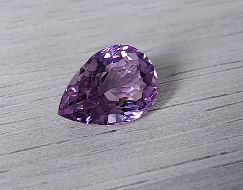 Аметист 5.39 Ct  14,0 x 10,0 x 7,6 мм. - фото фото фото 3