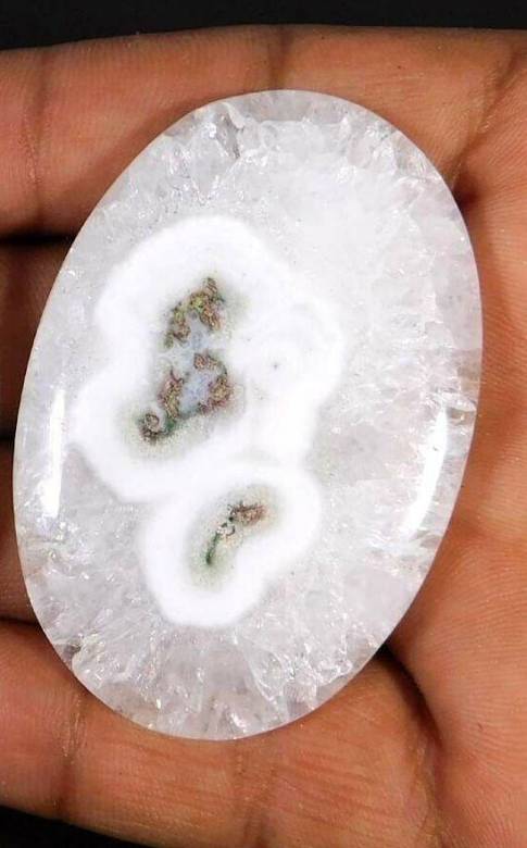 Белый Кварц  137.5  ct   54 mm - фото фото фото 0