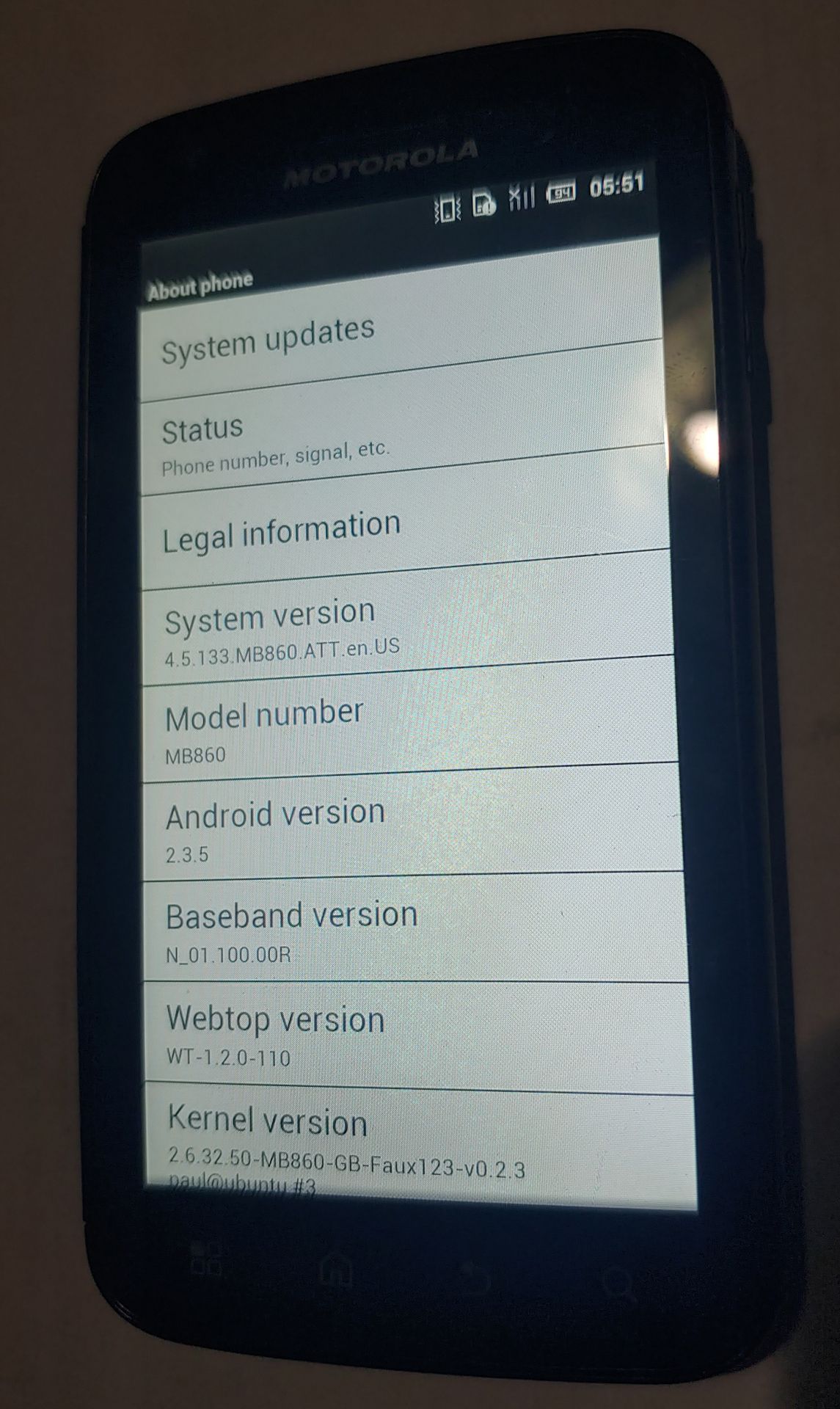 Смартфон Motorola Atrix 4G MB860 на Андроид Android - фото фото фото 2