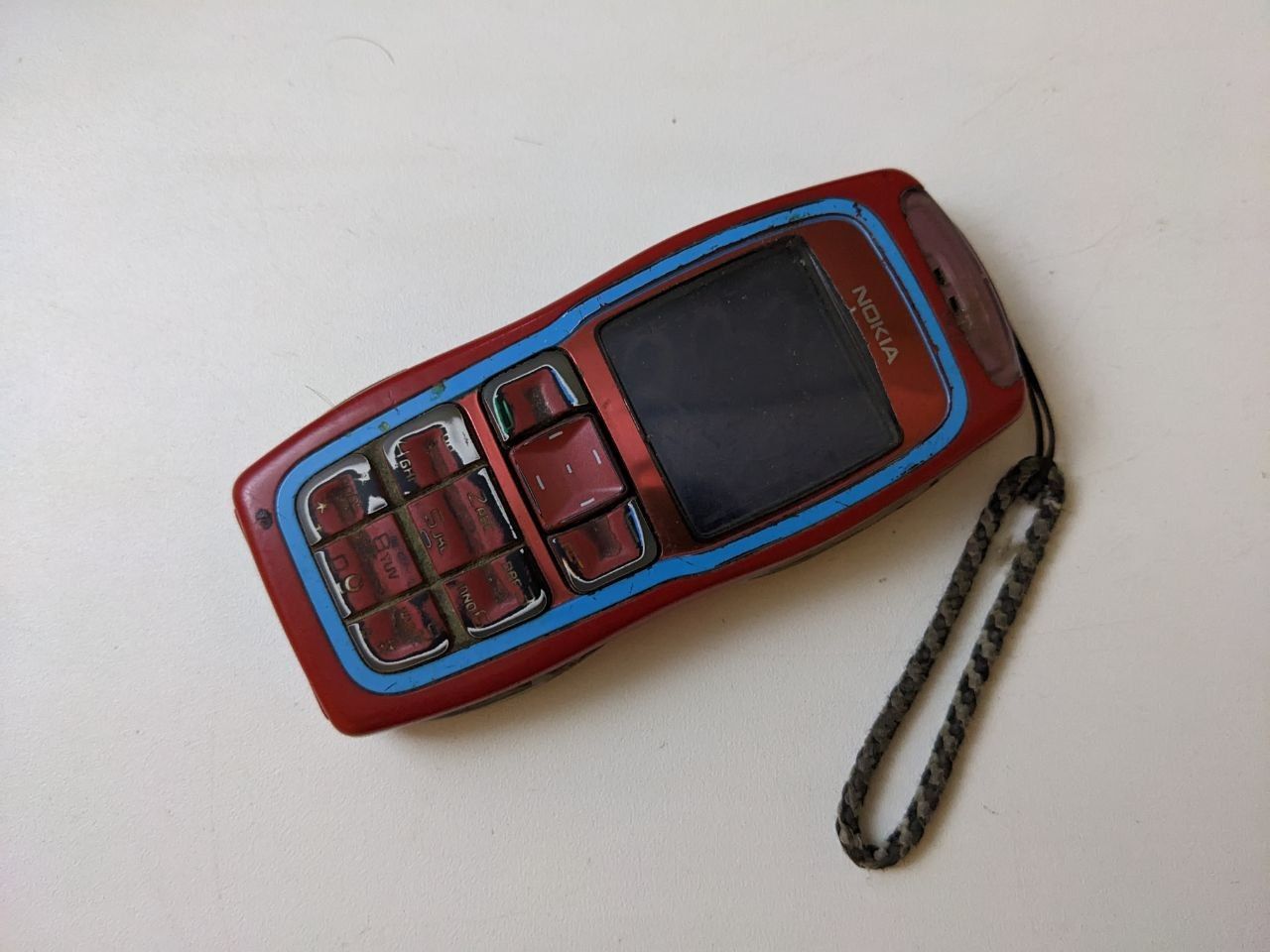 Мобільний телефон Nokia 3220 бу. - фото фото фото 5