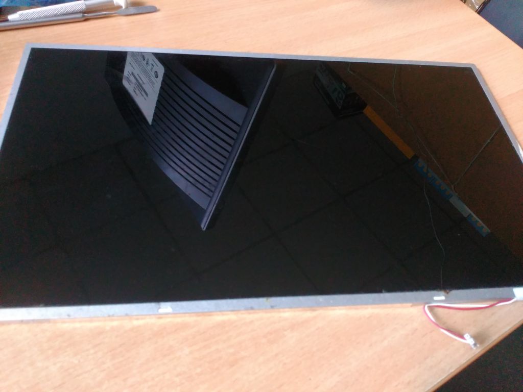 Матрица  ноутбука Acer Aspire 5541 б/у - фото фото фото 0
