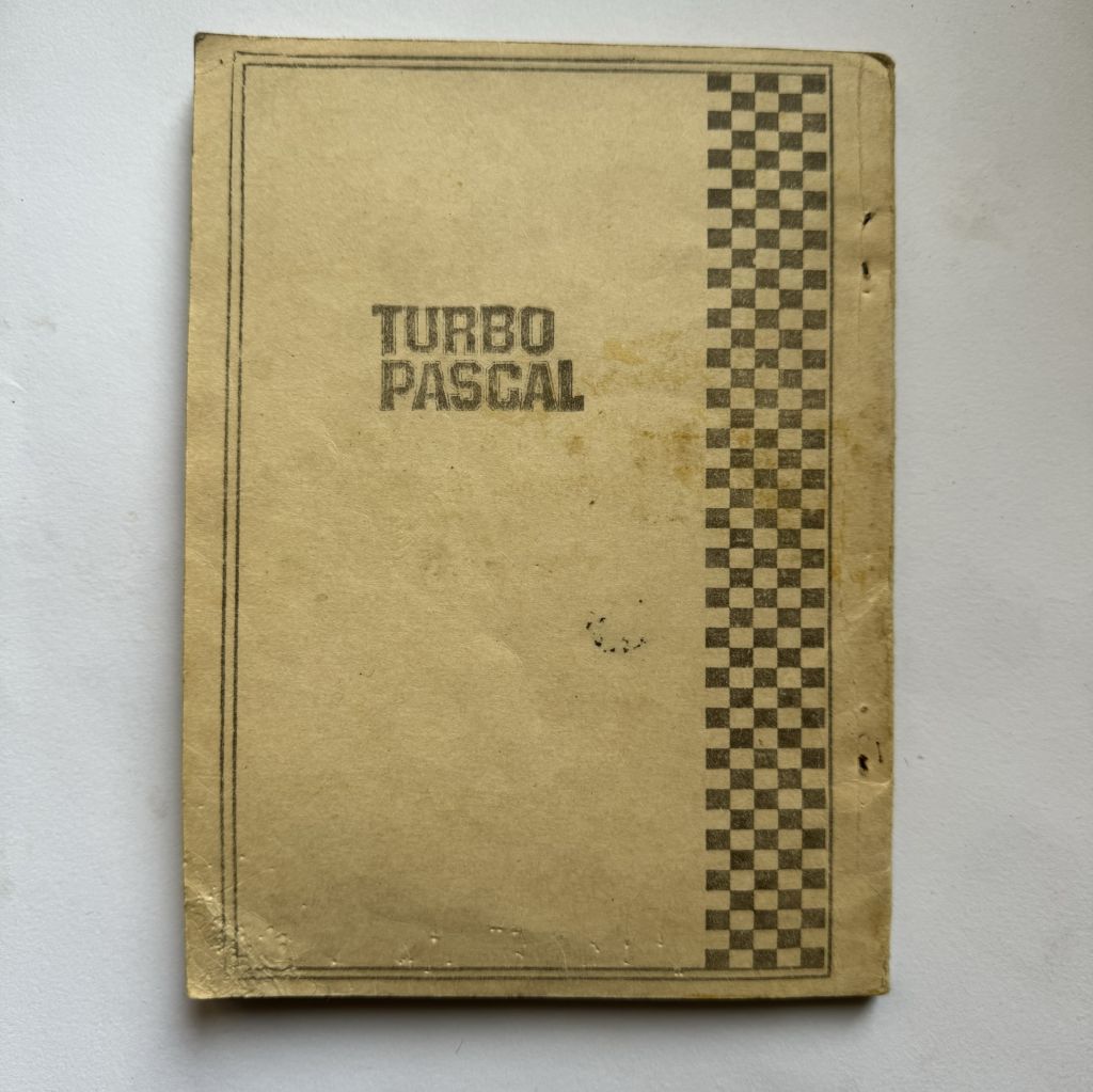 Гринчишин Я. Т. TURBO PASCAL: Чисельні методи в фізиці та математиці - фото фото фото 5