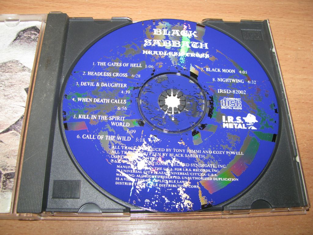BLACK SABBATH - Headless Cross  (1989 I.R.S.,1st press,USA) VG+ - фото фото фото 2