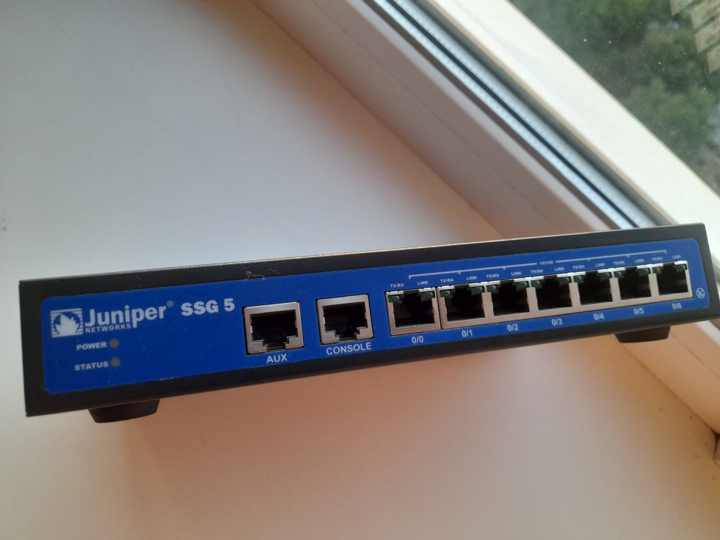 Juniper SSG-5 7xFE 100 Мбіт/с IPsec VPN IMIX - фото фото фото 0