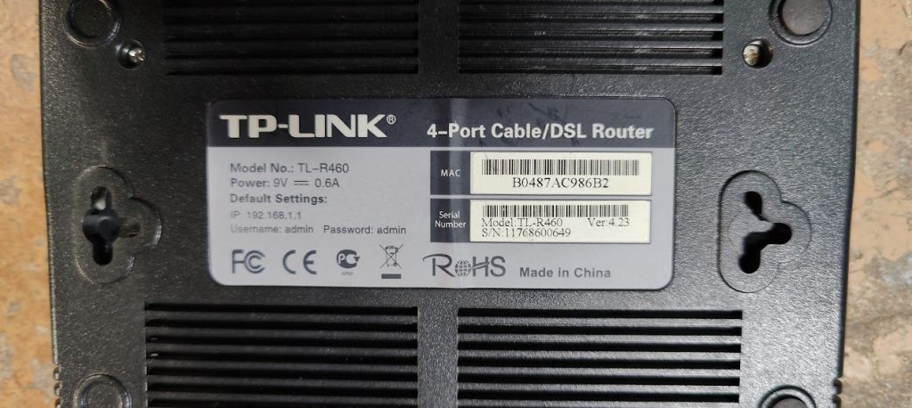 Маршрутизатор TP-Link TL-R460 № 230704 - фото фото фото 2