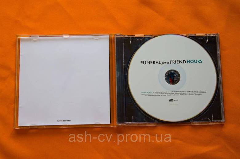 Музичний диск CD. FUNERAL FOR A FRIEND - Hours - фото фото фото 4