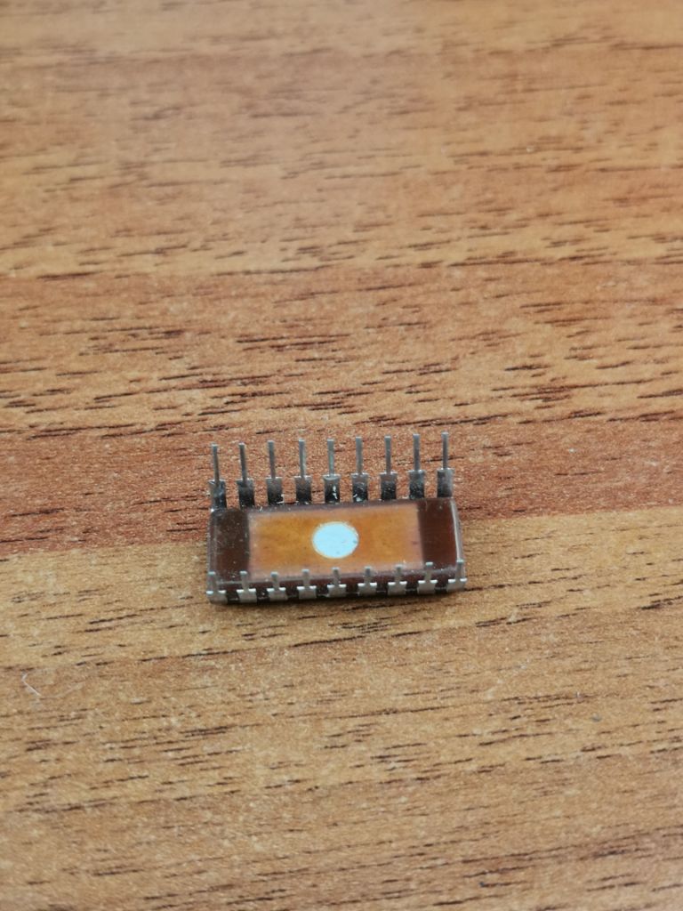 Микросхема КР537РУ2 - фото фото фото 1