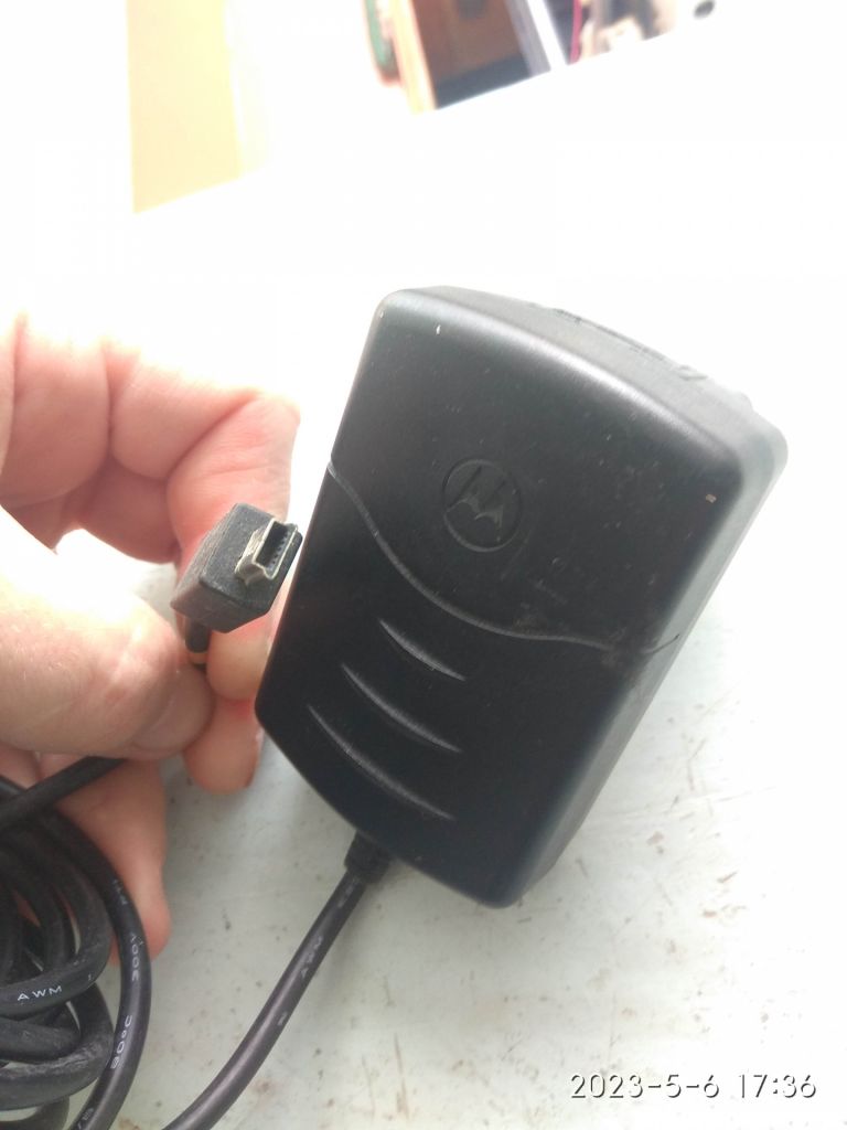 Оригінальна зарядка для моб телефонів Motorola miniusb - фото фото фото 2
