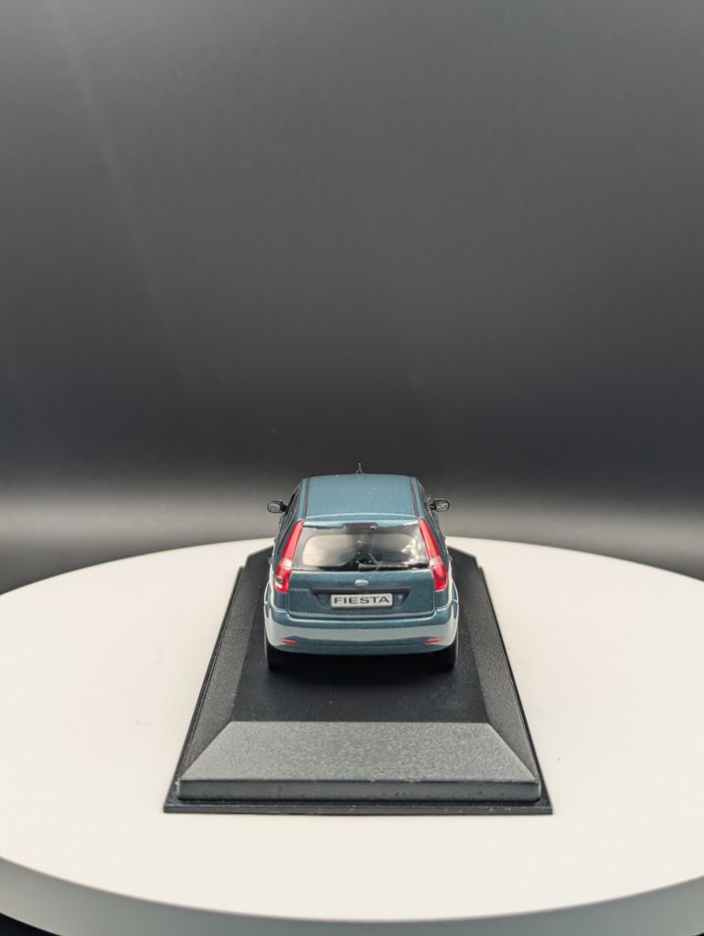 Ford Fiesta 1:43 Minichamps - фото фото фото 3