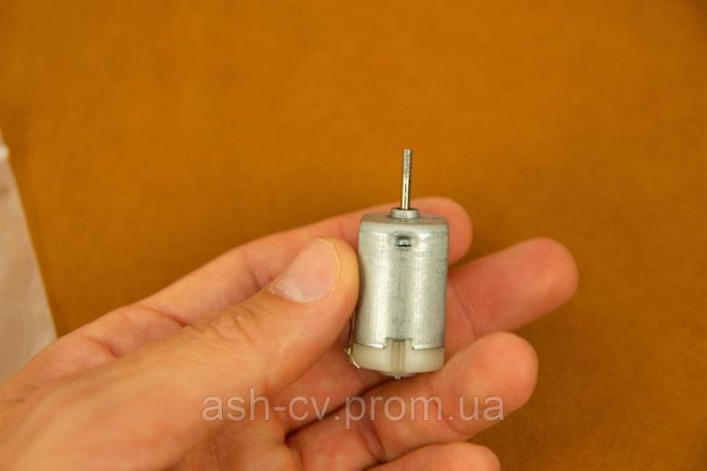 Моторчик, для саморобок, конструкторів, машинок, 1.5-2V, 1шт - фото фото фото 2