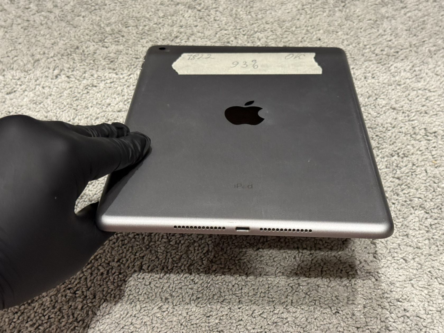 Планшет Apple iPad 5 A1822 32Gb Space Gray - фото фото фото 6