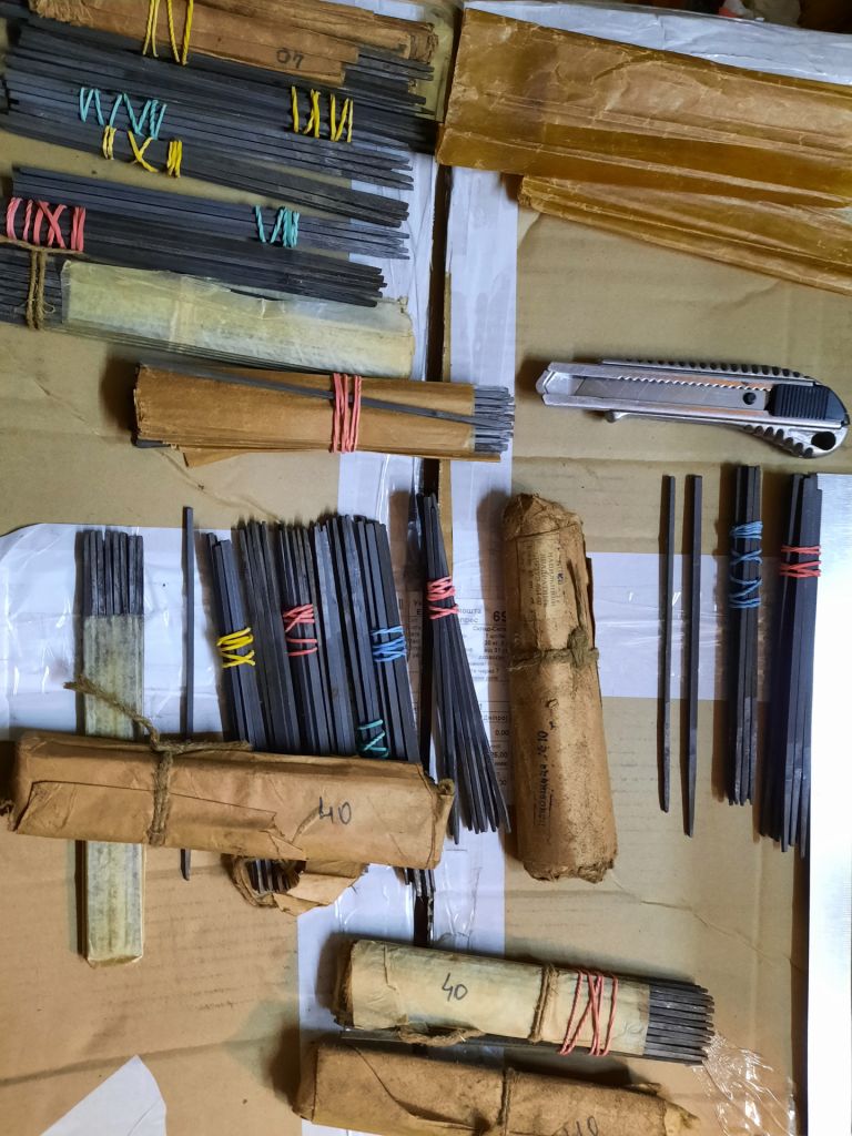Напильник,надфиль квадратный 3х3ммДлина 160-180мм.Рабочая часть 110-120мм.Ссср - фото фото фото 1