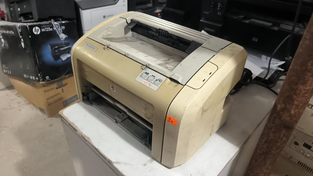Принтер HP LaserJet 1020 №3x - фото фото фото 1