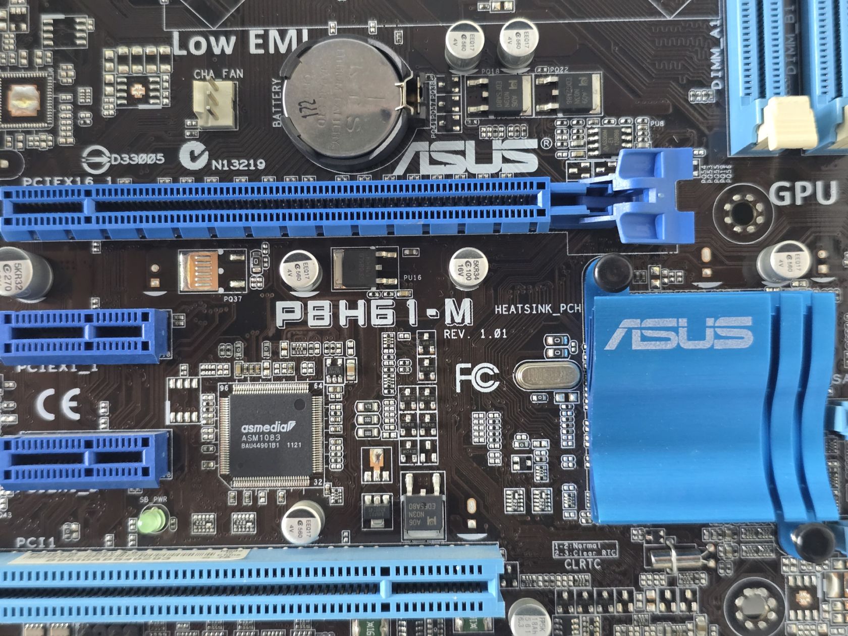 Материнська плата s1155 ASUS P8H61-M  (Socket 1155,DDR3,б/у) - фото фото фото 2